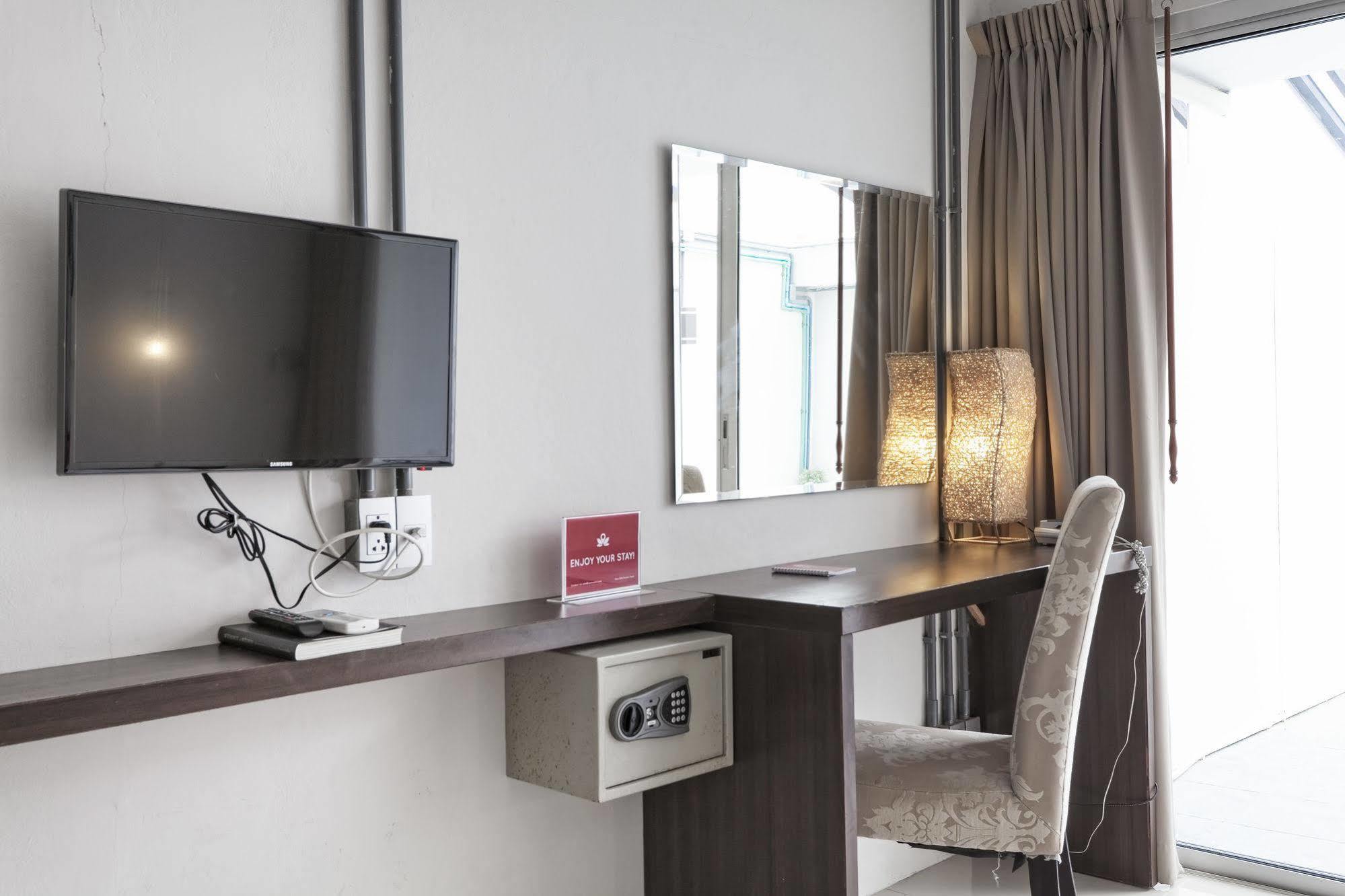 Zen Rooms Basic Nanai Phuket Patong Luaran gambar