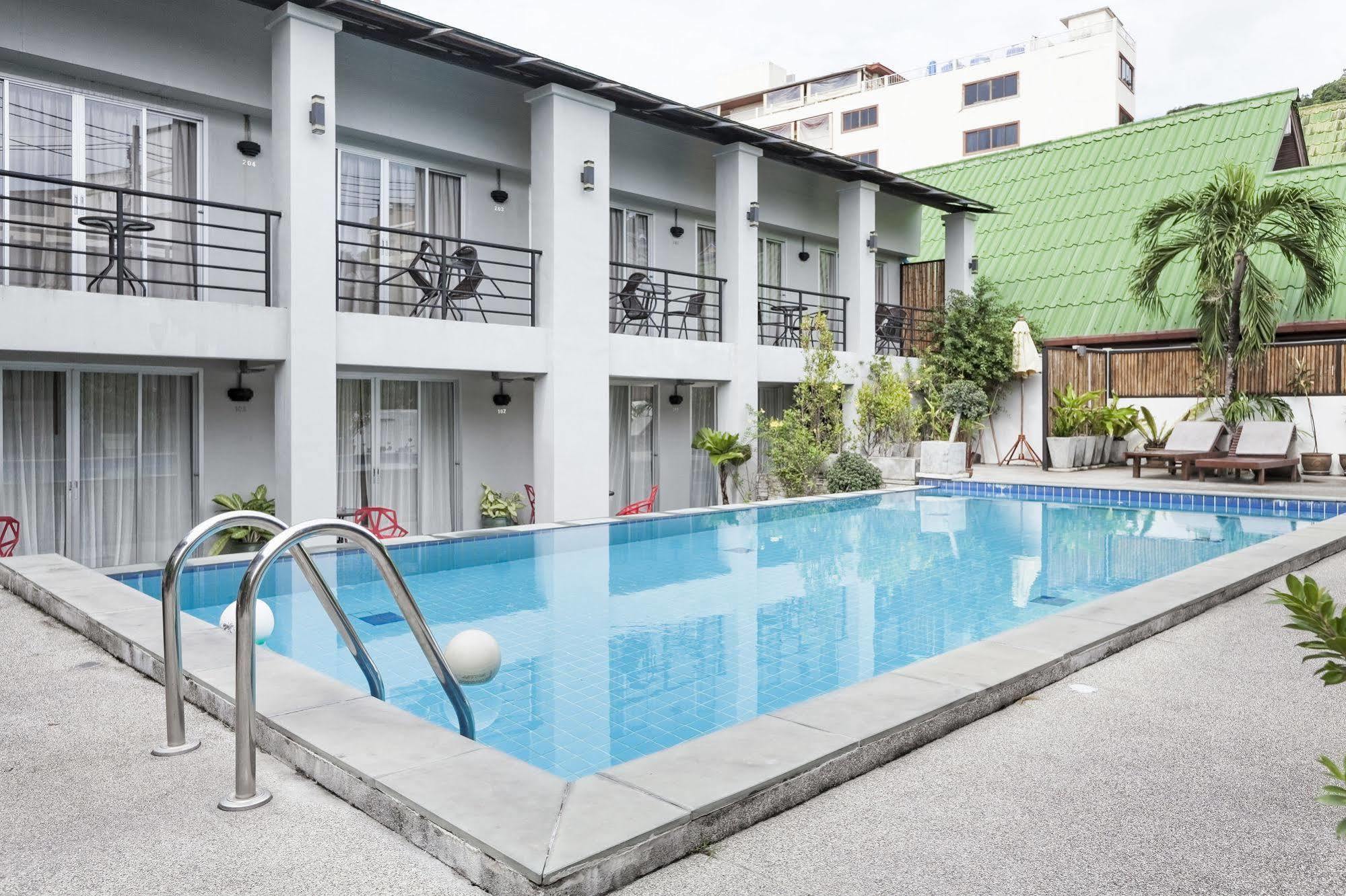 Zen Rooms Basic Nanai Phuket Patong Luaran gambar